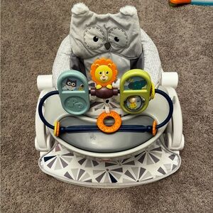 Fisher-Price Premium Sit-Me-Up Floor Seat with Toy Tray